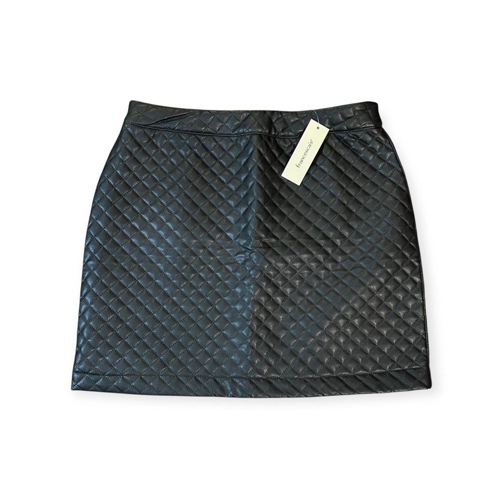 Francesca's Collections Black Quilted Mini Skirt